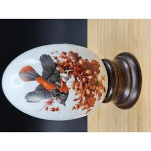 1984 Avon Autumn Oriole Porcelain Egg "Autumn Brings Magic Changes"